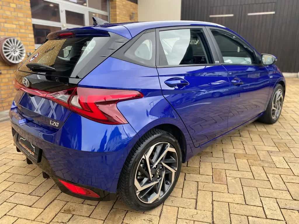 Hyundai i20 Intro Edition T-GDi Bose CarPlay SHZ AHK uvm 02/2021-photo-3