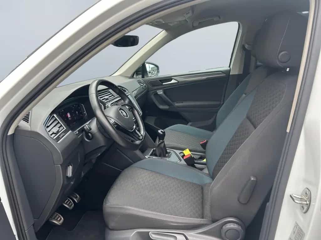 Volkswagen Tiguan 1.5 TSI IQ.DRIVE *LED*StHz*AHK*el. Heckkl 06/2019-photo-8