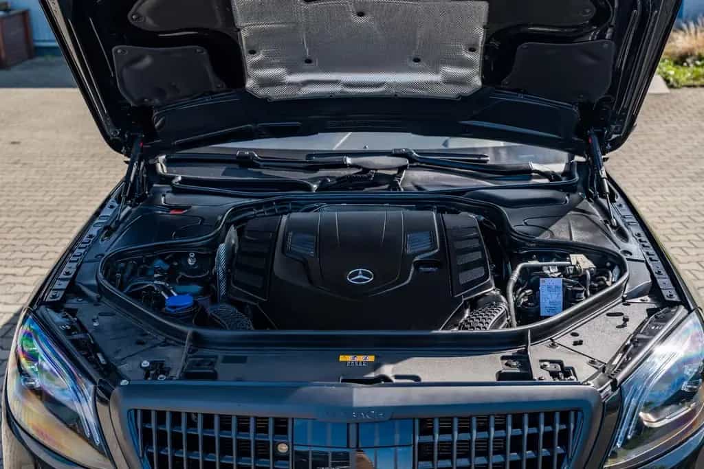 Maybach Other S 560 Maybach 1 of 1 The black and white Project 12/2018-photo-17