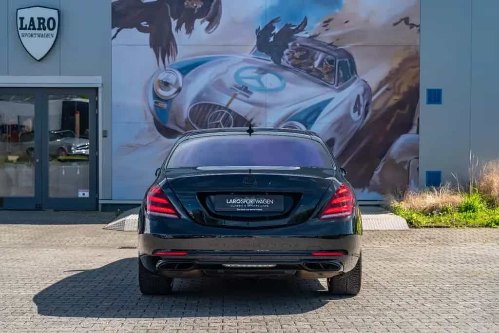 Maybach Other S 560 Maybach 1 of 1 The black and white Project 12/2018-photo-3
