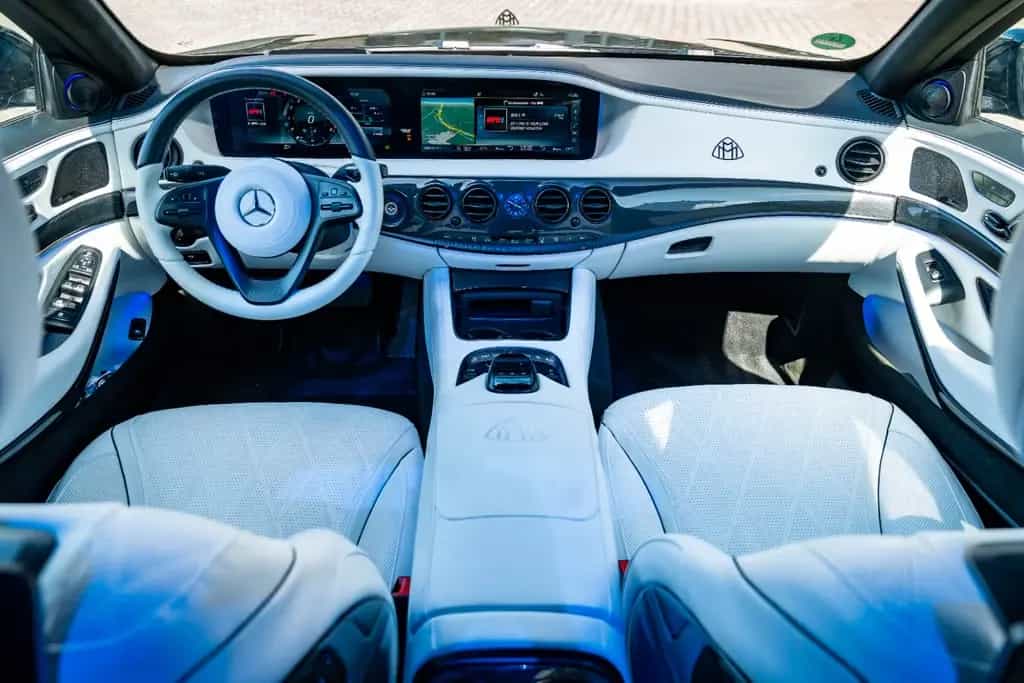 Maybach Other S 560 Maybach 1 of 1 The black and white Project 12/2018-photo-31