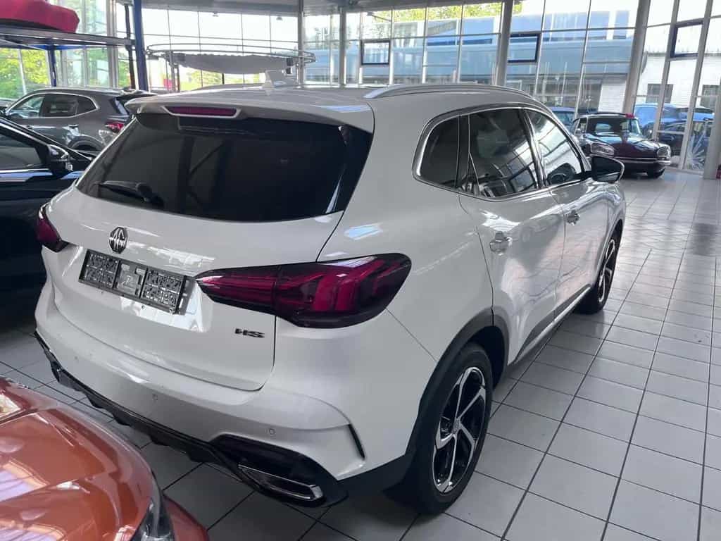 MG HS Luxury Automatik Glasdach 07/2024-photo-8