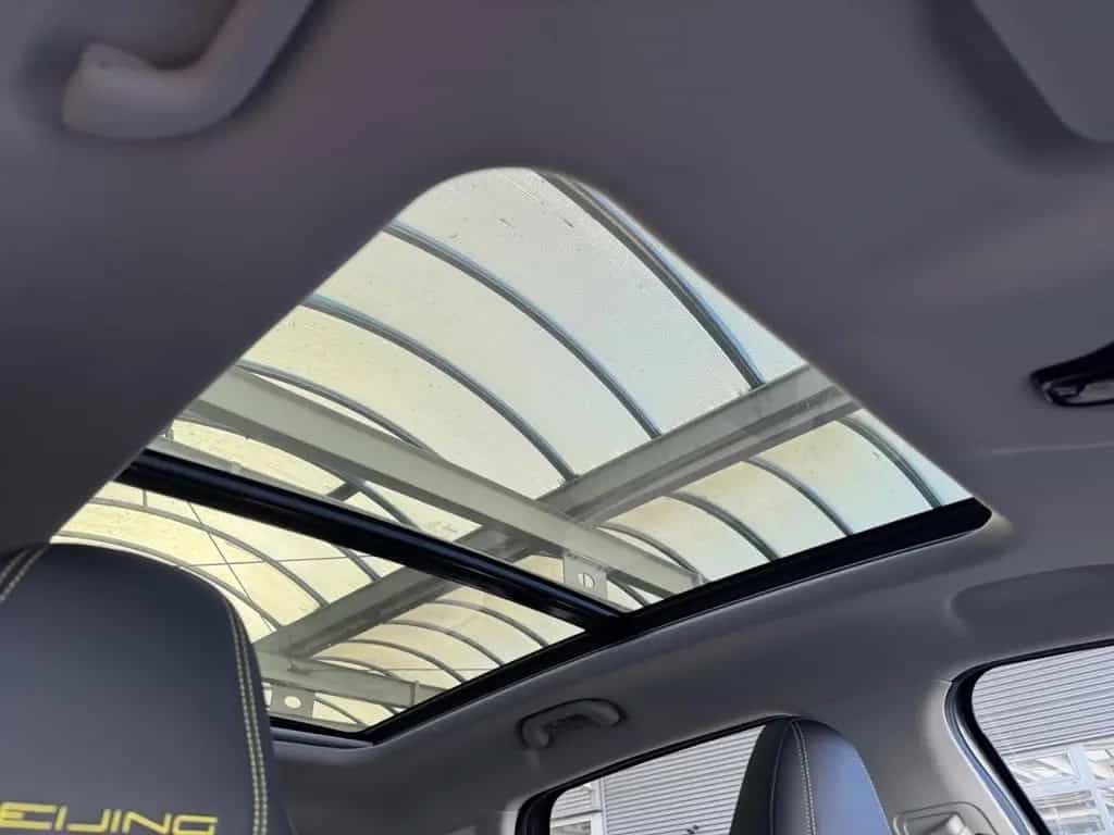 BAIC Beijing X55 +LEDER+PANO+ACC+LED+SHZ+PDC+360-CAM+ 01/2026-photo-28