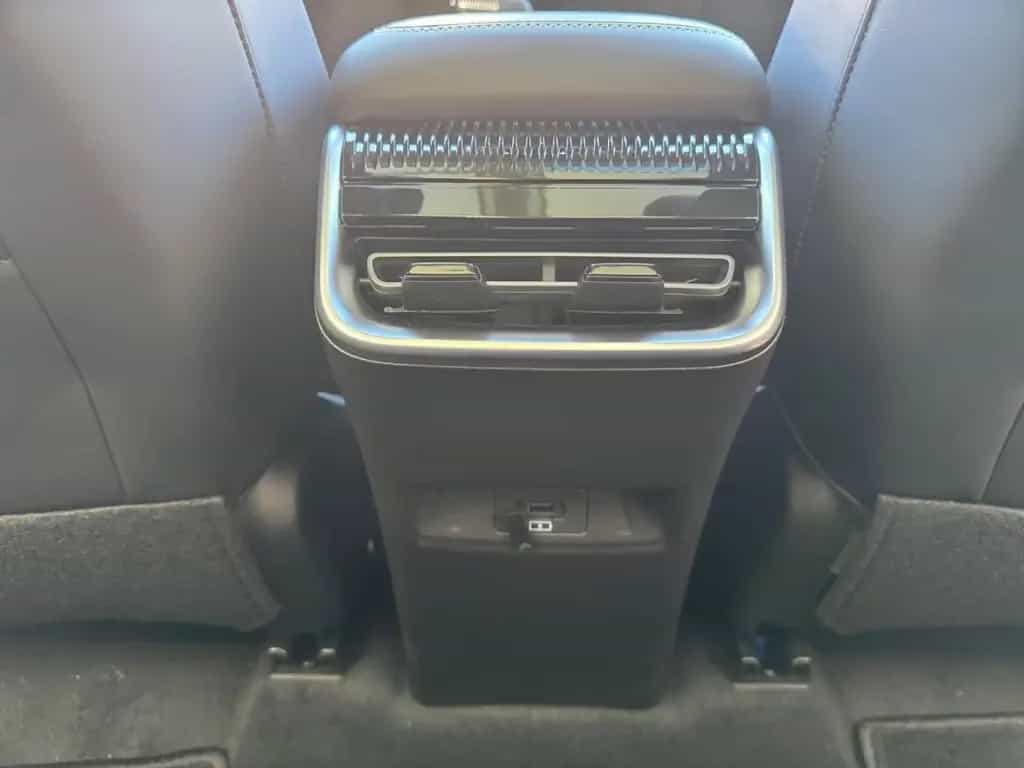 BAIC Beijing X55 +LEDER+PANO+ACC+LED+SHZ+PDC+360-CAM+ 01/2026-photo-30