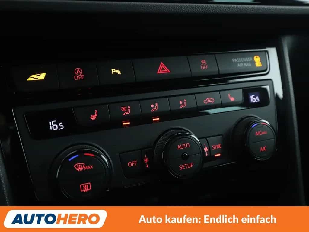 Seat Leon 2.0 TSI Cupra 300 4Drive Aut.*NAVI*LED*ACC* 06/2020-photo-23