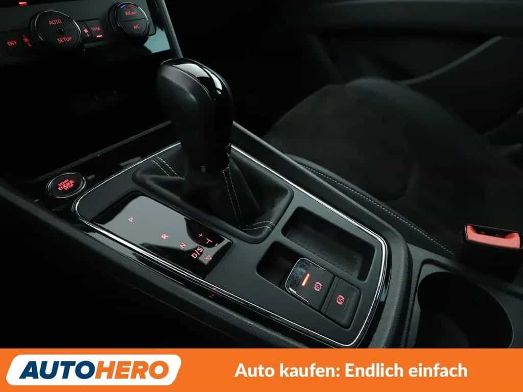 Seat Leon 2.0 TSI Cupra 300 4Drive Aut.*NAVI*LED*ACC* 06/2020-photo-24