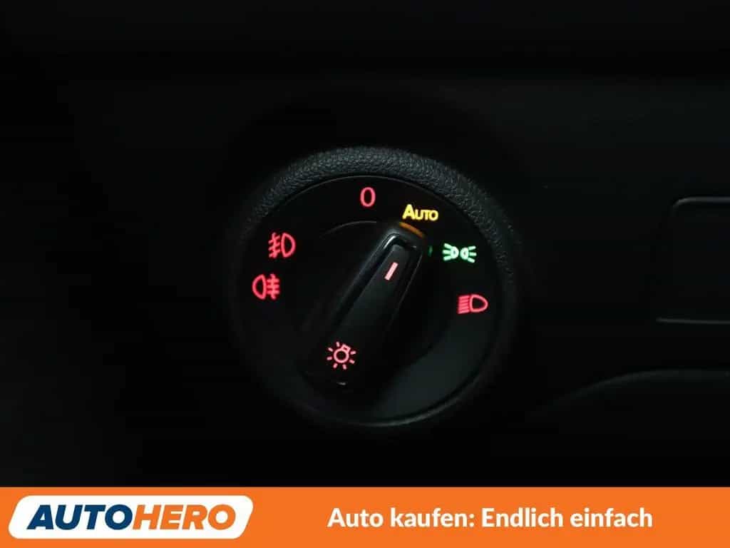 Seat Leon 2.0 TSI Cupra 300 4Drive Aut.*NAVI*LED*ACC* 06/2020-photo-26