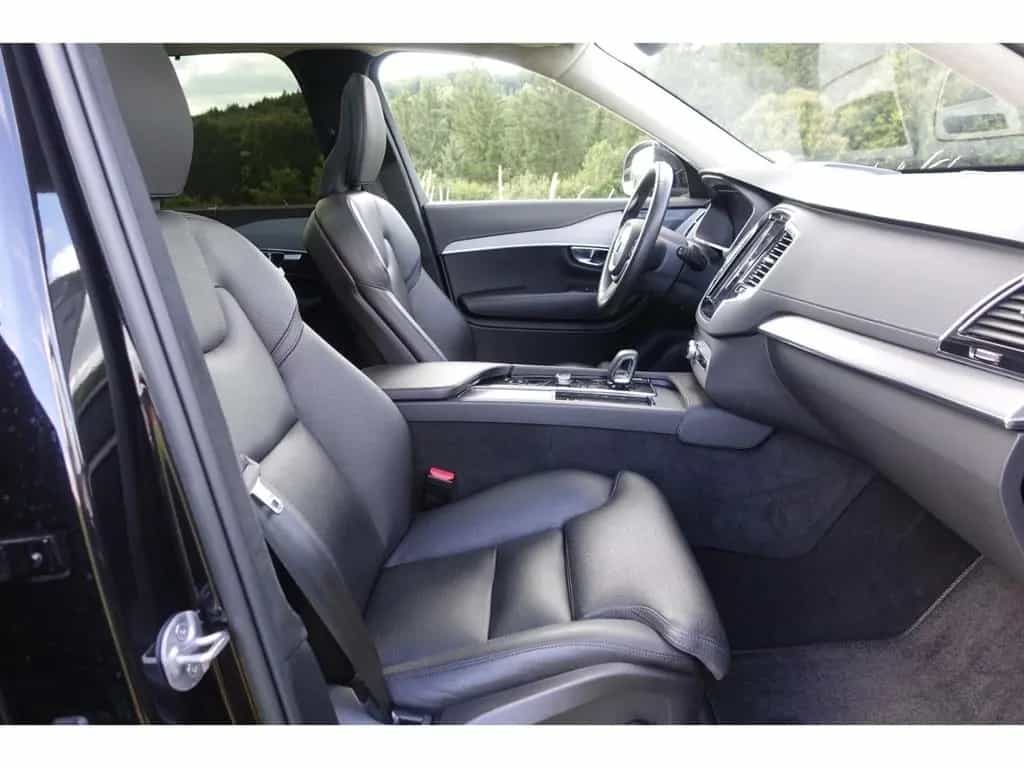 Volvo XC90 B5 D AWD Ultimate Bright 7-Sitz+HUD+PGSD+AC 06/2022-photo-4