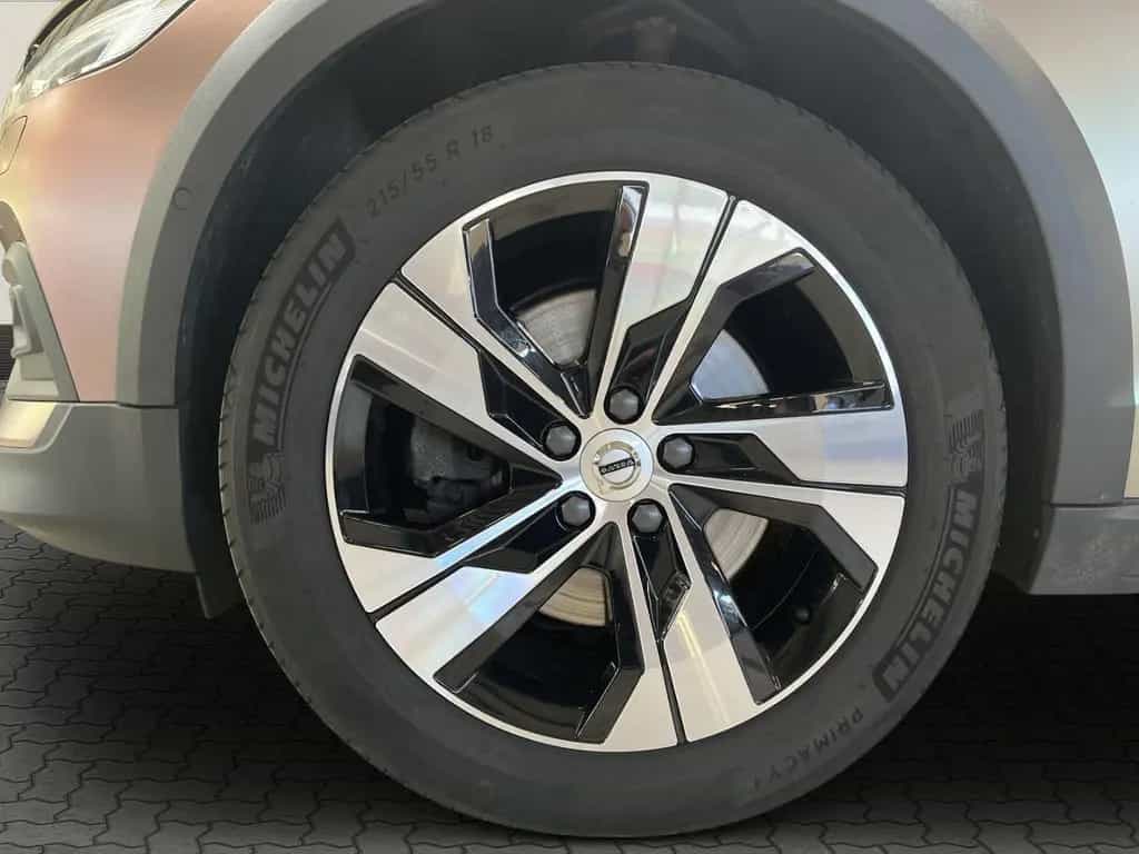 Volvo V60 Cross Country Cross Country Plus AWD B4 AHK* 05/2023-photo-8
