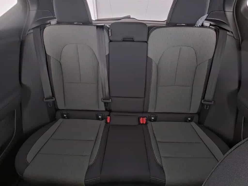 Volvo XC40 B3 Plus Black Edition PGSD*360*ACC*Pixel-LE 05/2025-photo-12