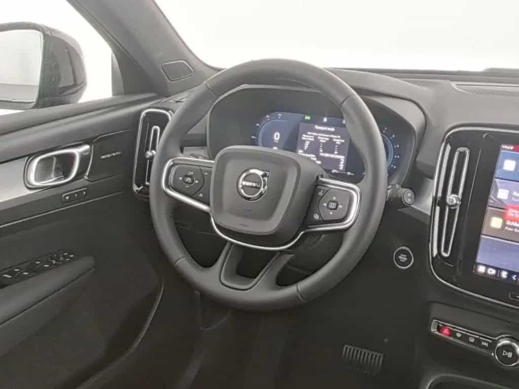 Volvo XC40 B3 Plus Black Edition PGSD*360*ACC*Pixel-LE 05/2025-photo-13
