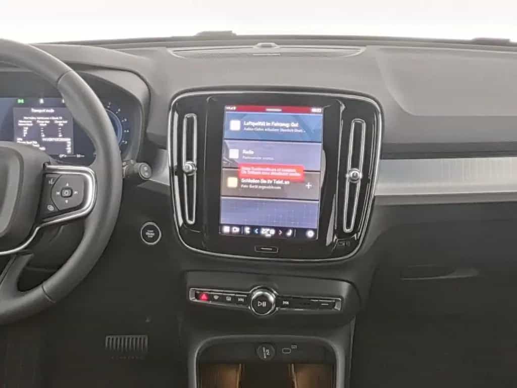 Volvo XC40 B3 Plus Black Edition PGSD*360*ACC*Pixel-LE 05/2025-photo-14
