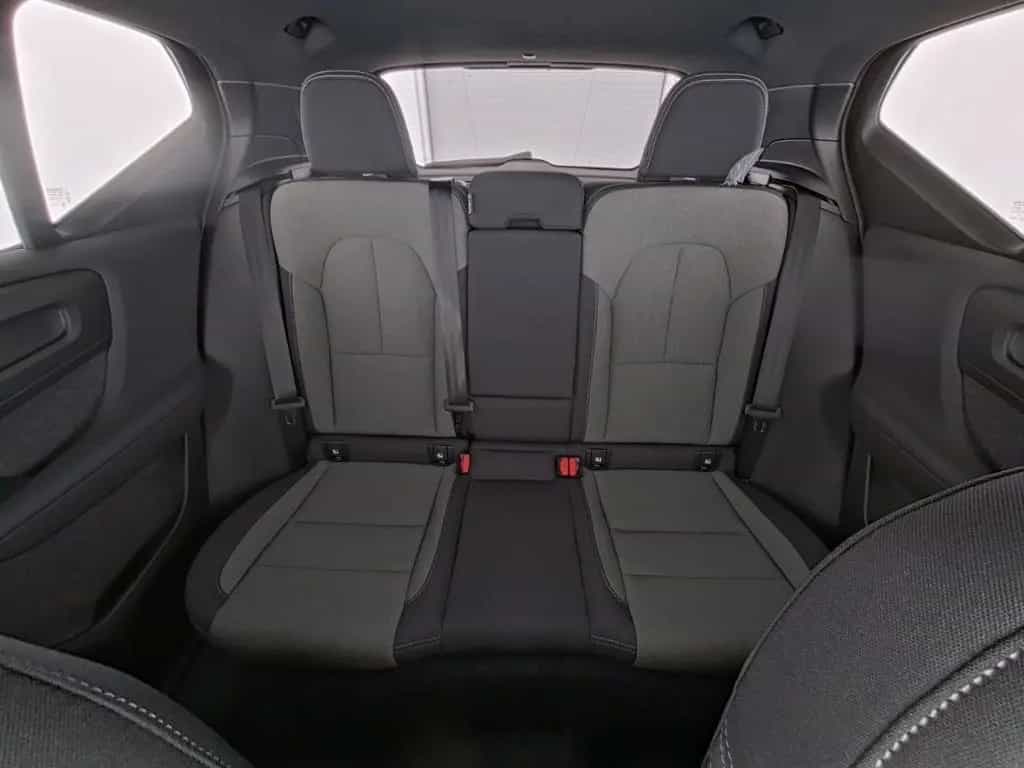Volvo XC40 B3 Plus Black Edition PGSD*360*ACC*Pixel-LE 05/2025-photo-6