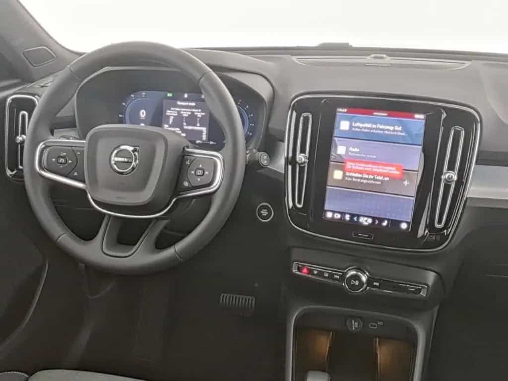 Volvo XC40 B3 Plus Black Edition PGSD*360*ACC*Pixel-LE 05/2025-photo-7