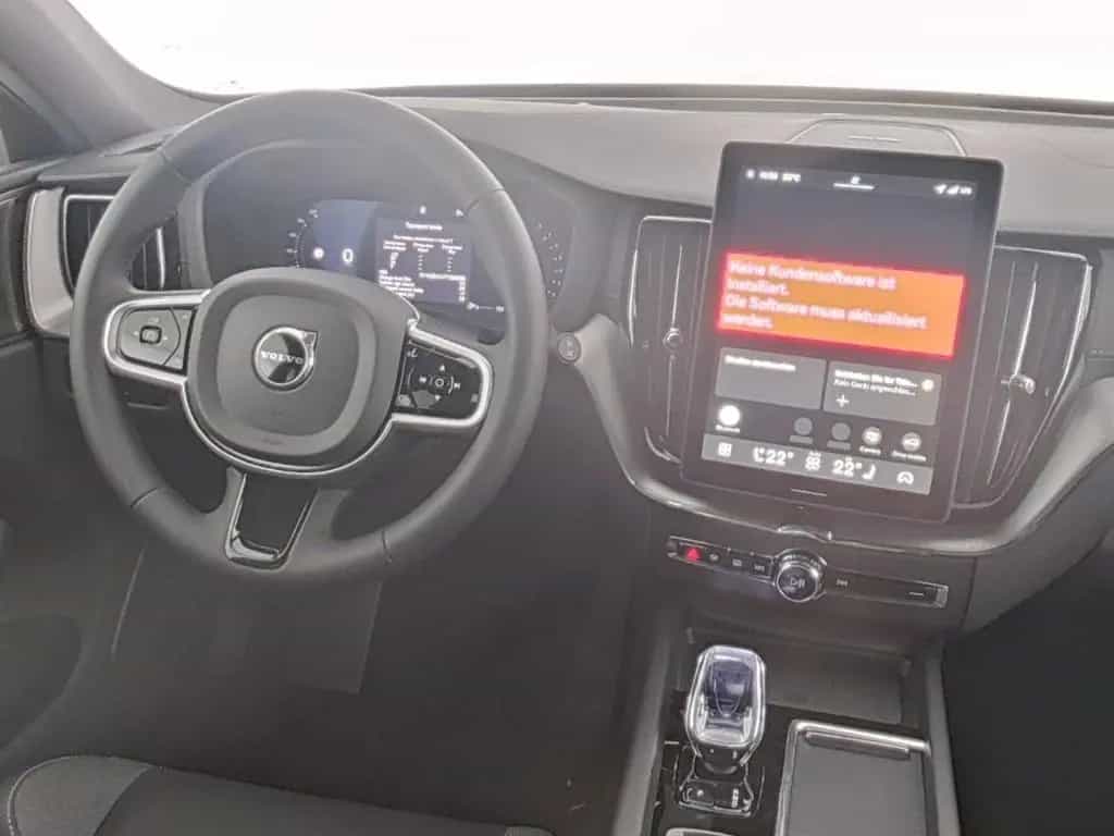 Volvo XC60 B5 AWD Ultra Black Luftf.*ACC*PGSD*V-LED*H/ 09/2025-photo-6