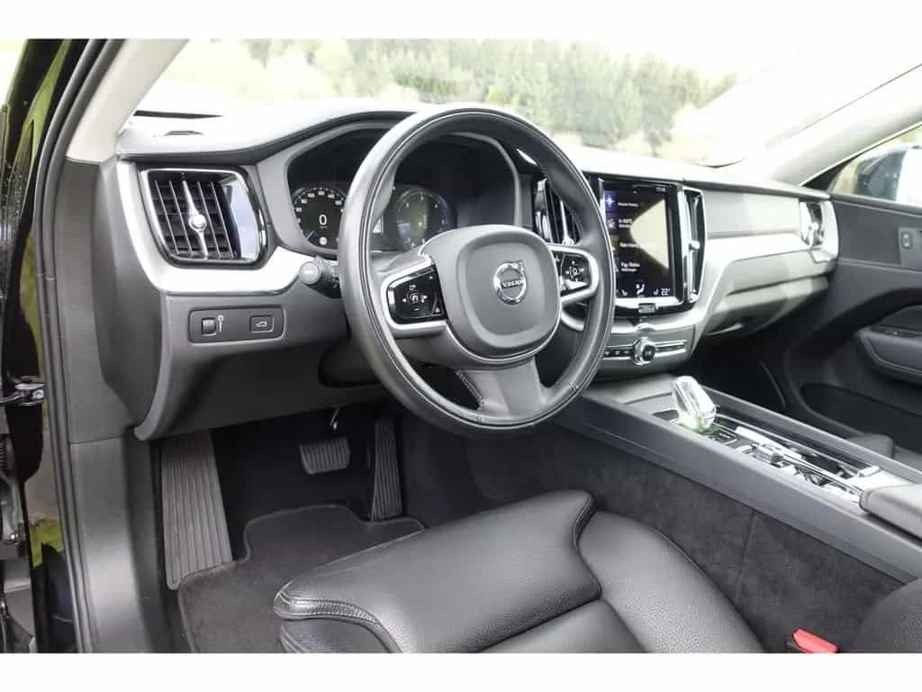 Volvo XC60 B4 AWD Inscription PDC*RFK*V-LED*AHK*Memory 03/2021-photo-10