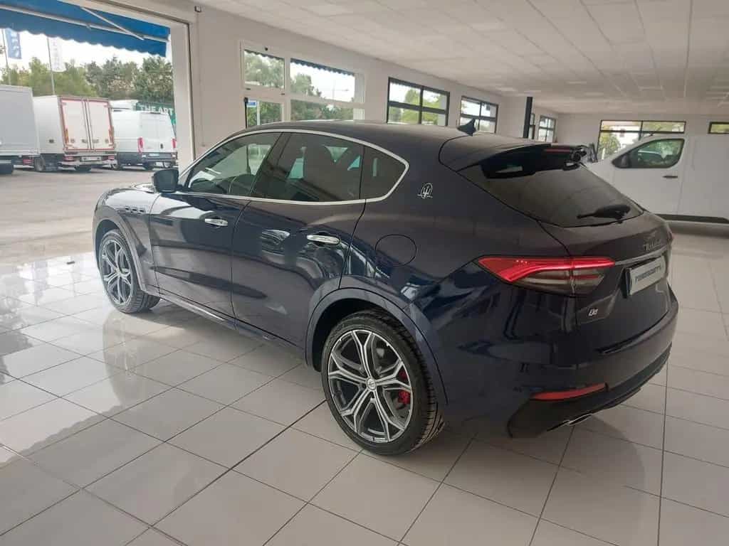 Maserati Levante V6 430 CV S AWD Gransport 06/2021-photo-3