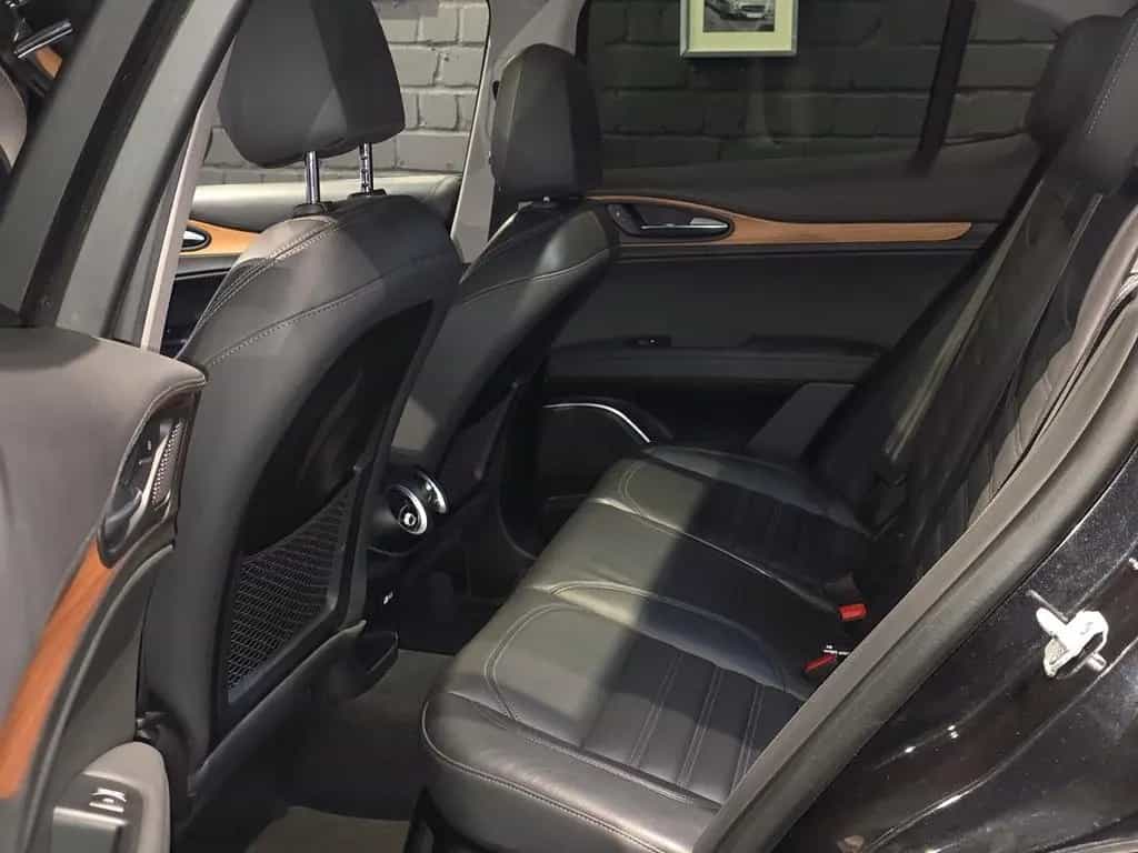 Alfa Romeo Stelvio Lusso Ti Q4/PANO/HARMAN KARDON 07/2021-photo-27