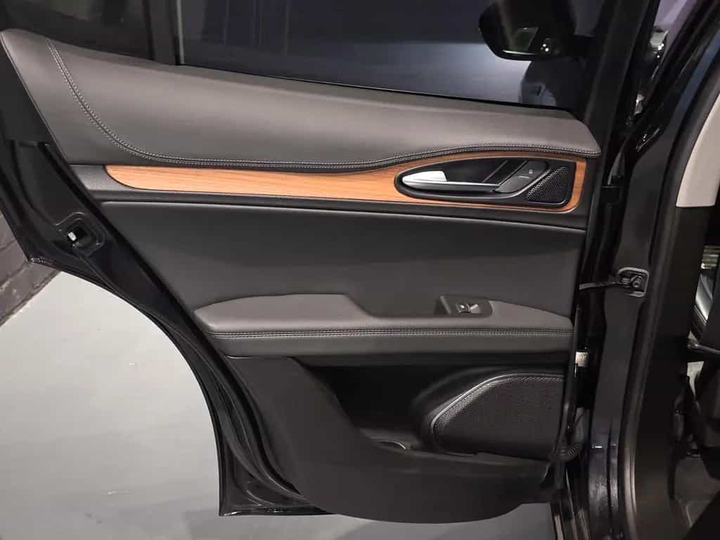Alfa Romeo Stelvio Lusso Ti Q4/PANO/HARMAN KARDON 07/2021-photo-31