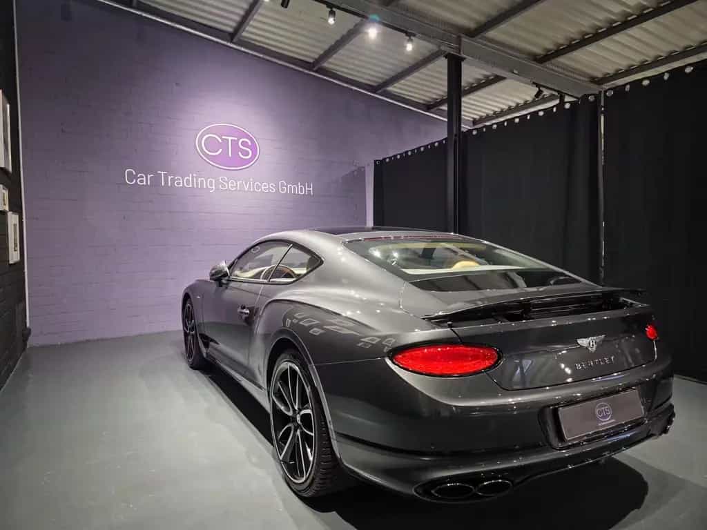 Bentley Continental GT Azure / erste Hand / 12/2023-photo-11