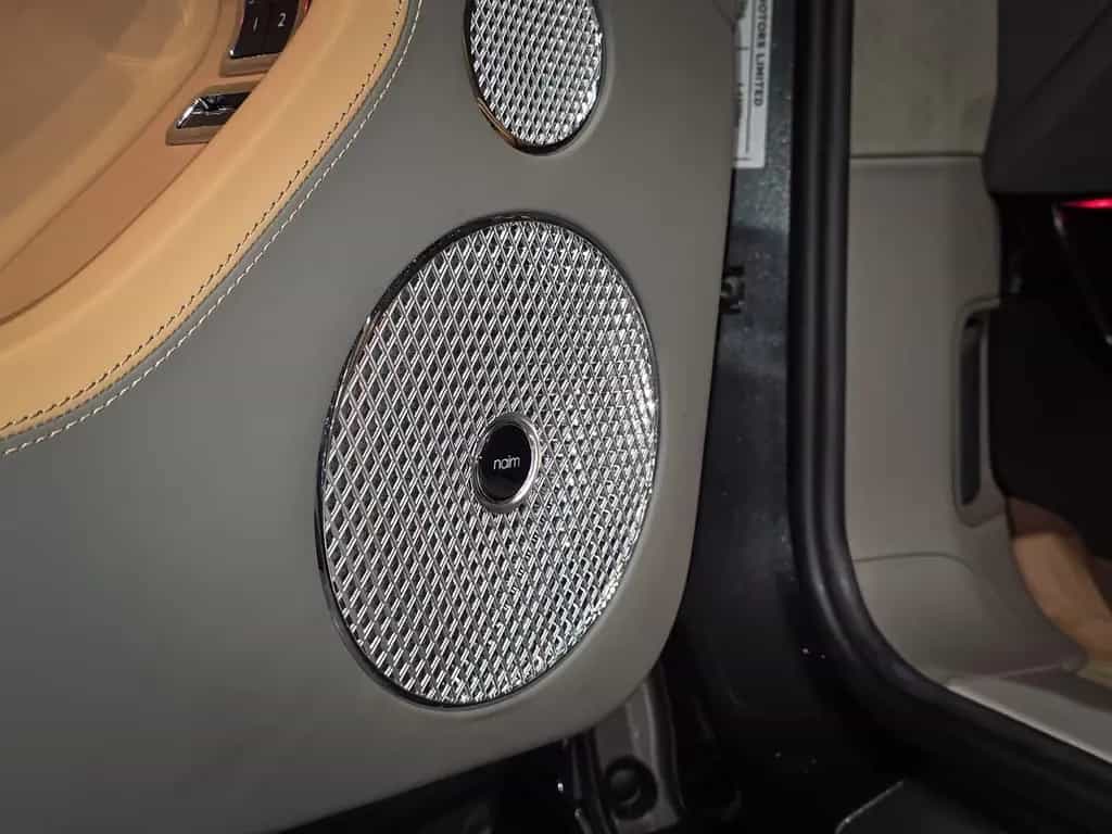 Bentley Continental GT Azure / erste Hand / 12/2023-photo-21