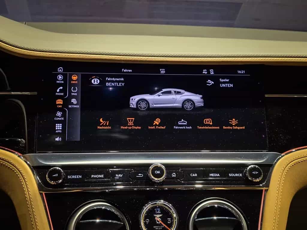Bentley Continental GT Azure / erste Hand / 12/2023-photo-26