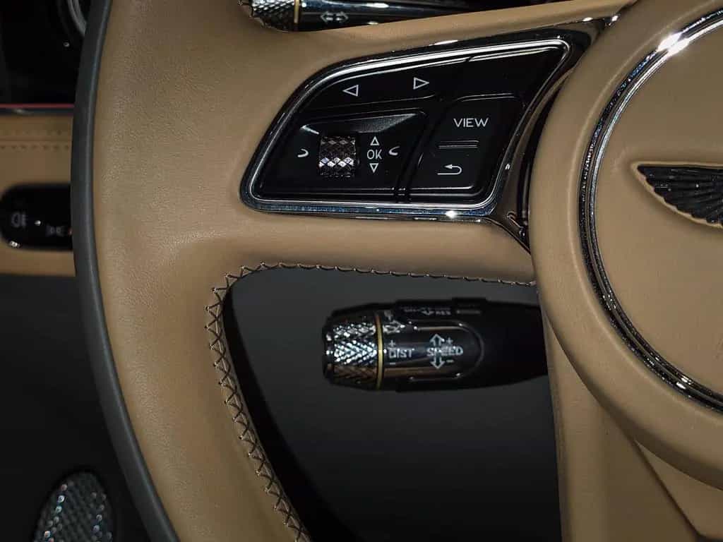 Bentley Continental GT Azure / erste Hand / 12/2023-photo-42