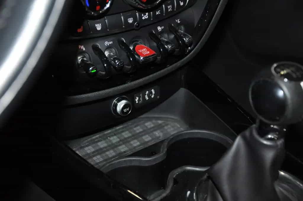 MINI Cooper S Clubman /PANORAMA/HARMAN KARDON 08/2016-photo-19
