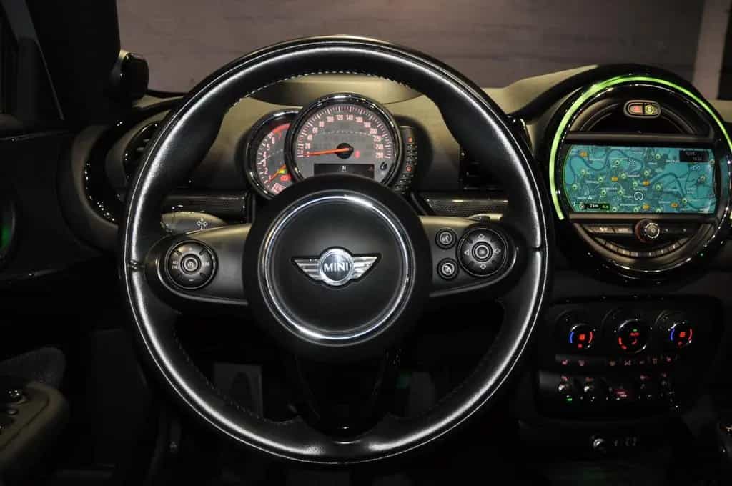 MINI Cooper S Clubman /PANORAMA/HARMAN KARDON 08/2016-photo-40