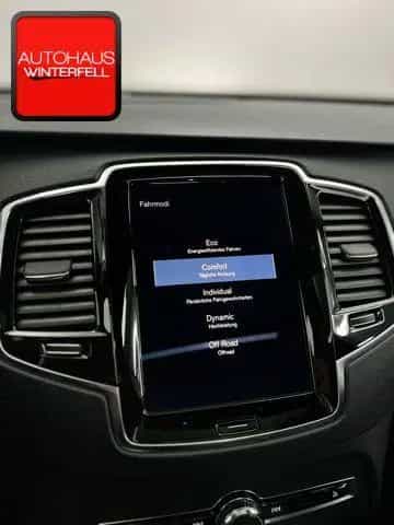 Volvo XC90 B5 AWD 7SITZ+PANO+AHK+360+HUD+H/K+STANDHZG+ 03/2022-photo-26