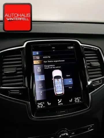 Volvo XC90 B5 AWD 7SITZ+PANO+AHK+360+HUD+H/K+STANDHZG+ 03/2022-photo-27
