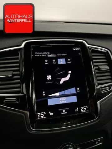 Volvo XC90 B5 AWD 7SITZ+PANO+AHK+360+HUD+H/K+STANDHZG+ 03/2022-photo-28