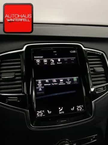 Volvo XC90 B5 AWD 7SITZ+PANO+AHK+360+HUD+H/K+STANDHZG+ 03/2022-photo-29