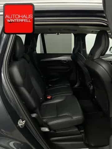 Volvo XC90 B5 AWD 7SITZ+PANO+AHK+360+HUD+H/K+STANDHZG+ 03/2022-photo-8