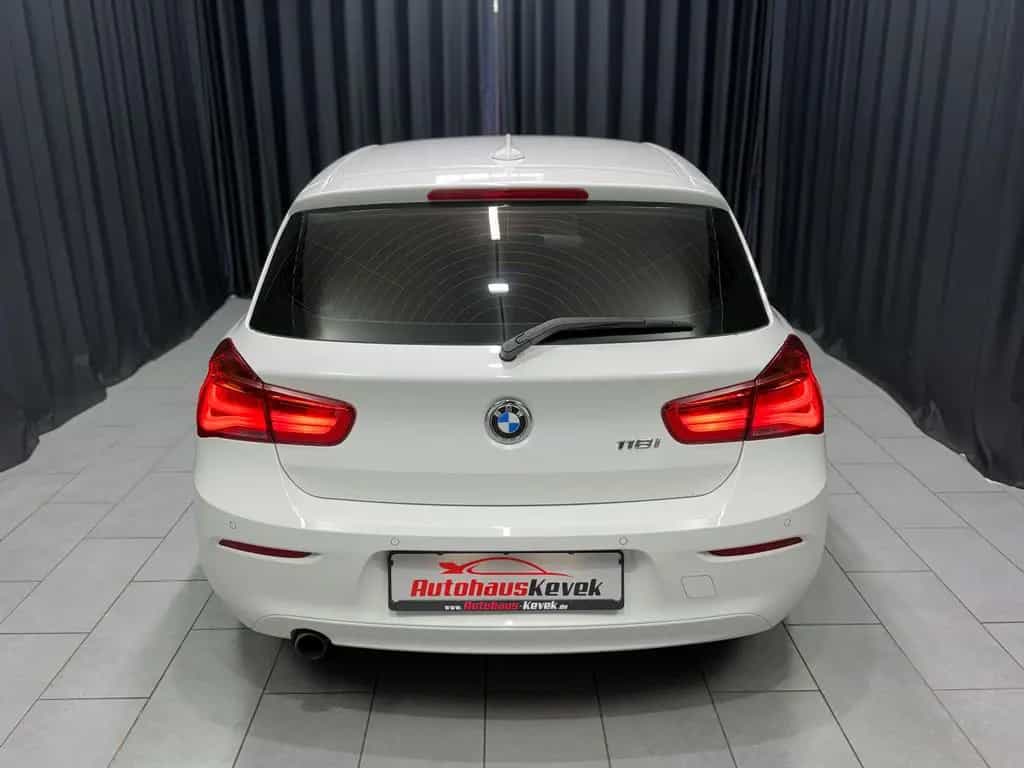 BMW 1 Series 118i Limousine Advantage|PDC|BLUETOOTH|KLIMAAUT 06/2018-photo-3