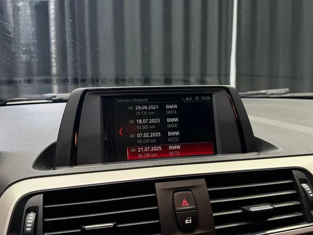 BMW 1 Series 118i Limousine Advantage|PDC|BLUETOOTH|KLIMAAUT 06/2018-photo-32