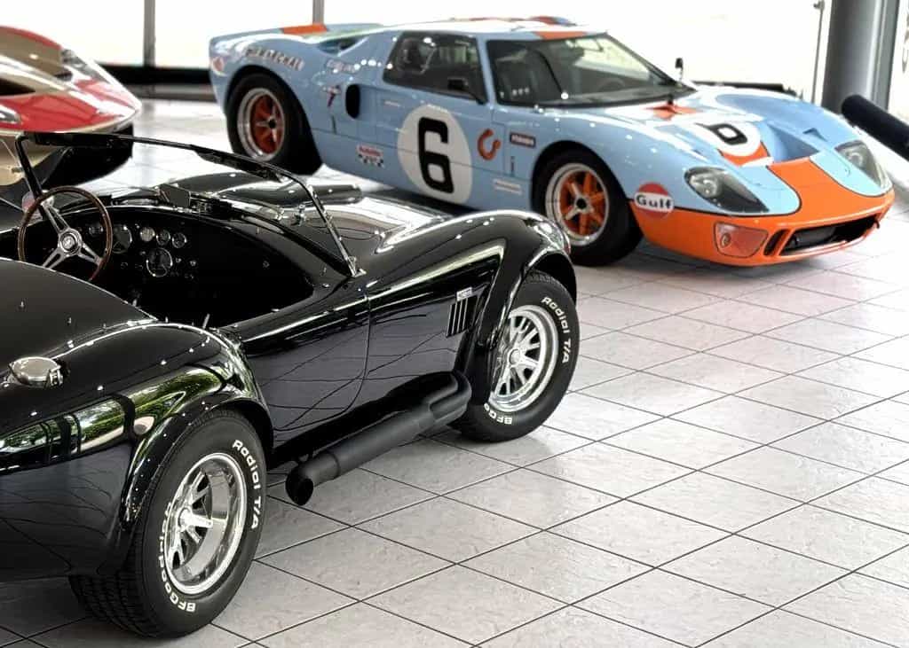 Cobra Other 427 Shelby Cobra by Superformance 7.0 V8  551 PS 06/1965-photo-11