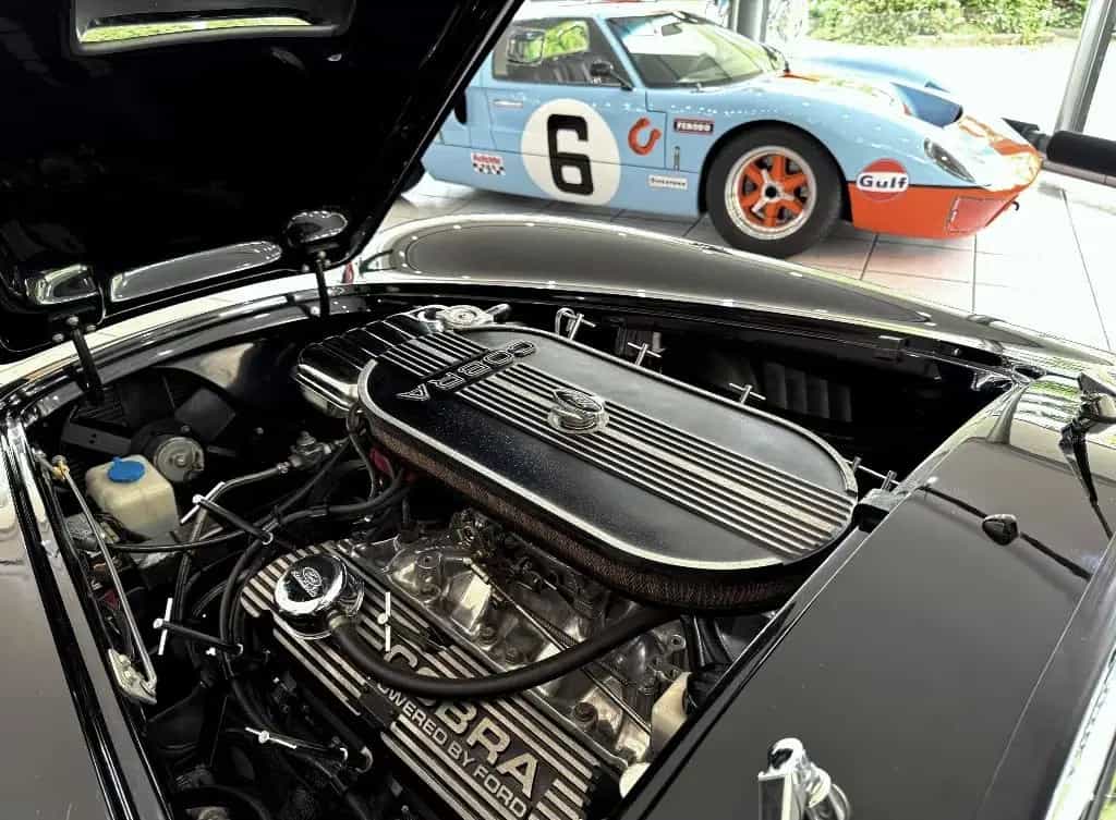 Cobra Other 427 Shelby Cobra by Superformance 7.0 V8  551 PS 06/1965-photo-2