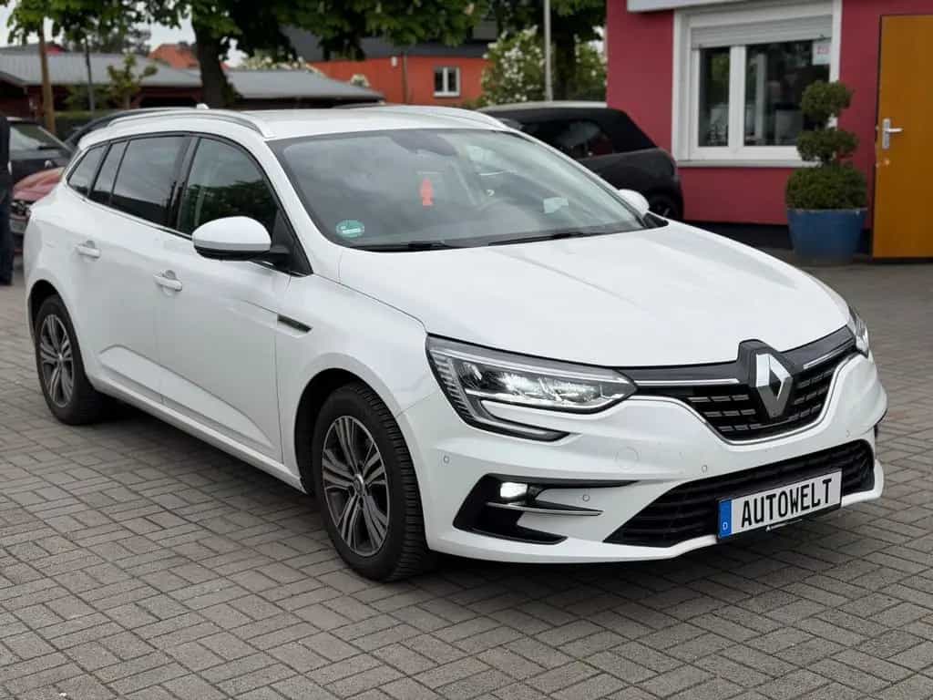 Renault Megane TCe 140 EDC GPF Intens Grandtour 10/2021-photo-0