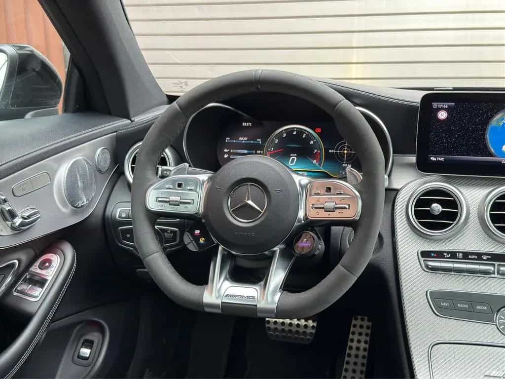 Mercedes-Benz C 63 AMG /BURMESTER/CARPLAY/PANO/ 12/2018-photo-17