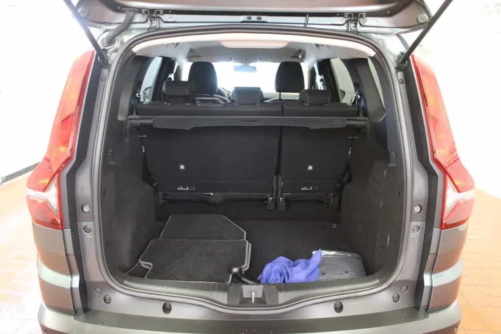 Dacia Jogger TCE 110 Extreme+ 5-Sitzer *AHK* 08/2023-photo-15