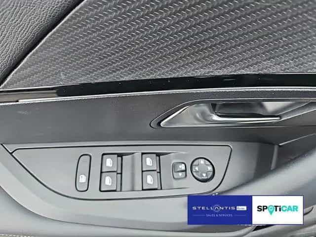 Peugeot 2008 GT 130 Automatik *Navi *S 2008 1.2 PureTech 05/2022-photo-10