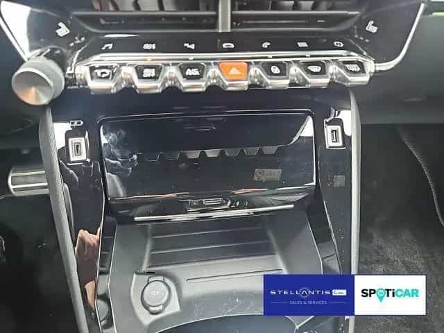 Peugeot 2008 GT 130 Automatik *Navi *S 2008 1.2 PureTech 05/2022-photo-16