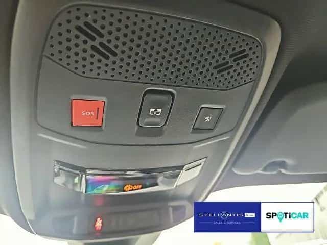 Peugeot 2008 GT 130 Automatik *Navi *S 2008 1.2 PureTech 05/2022-photo-19