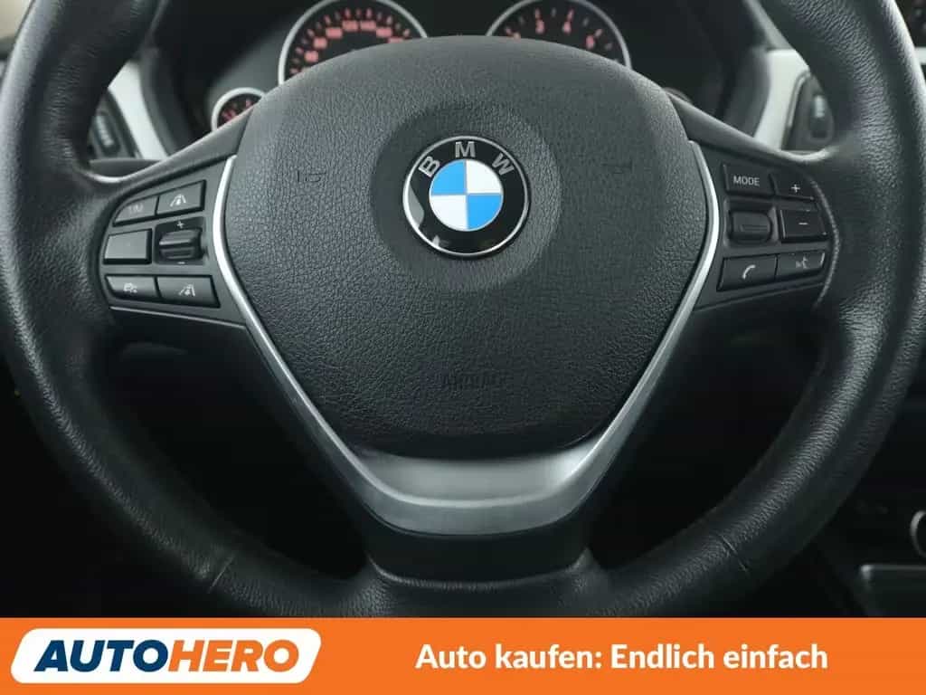 BMW 4 Series 420i Gran Coupé Advantage Aut.*NAVI*XENON* 02/2017-photo-16