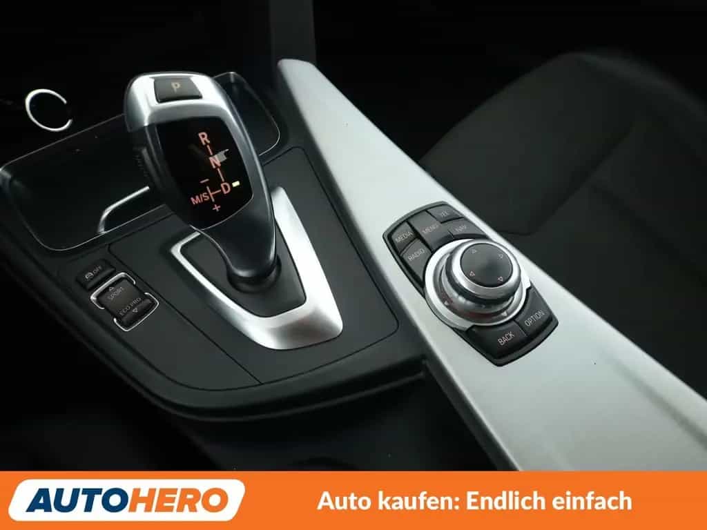 BMW 4 Series 420i Gran Coupé Advantage Aut.*NAVI*XENON* 02/2017-photo-24
