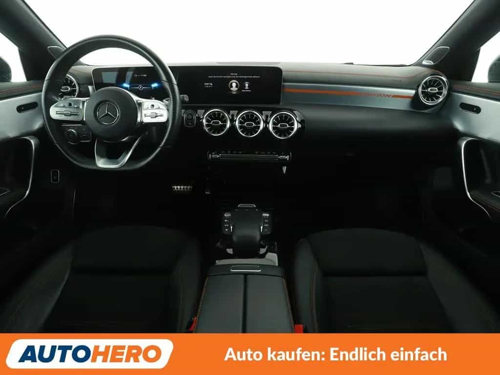 Mercedes-Benz CLA-Class CLA 220 d Shooting Brake Edition 1 AMG Line Aut. 02/2020-photo-11