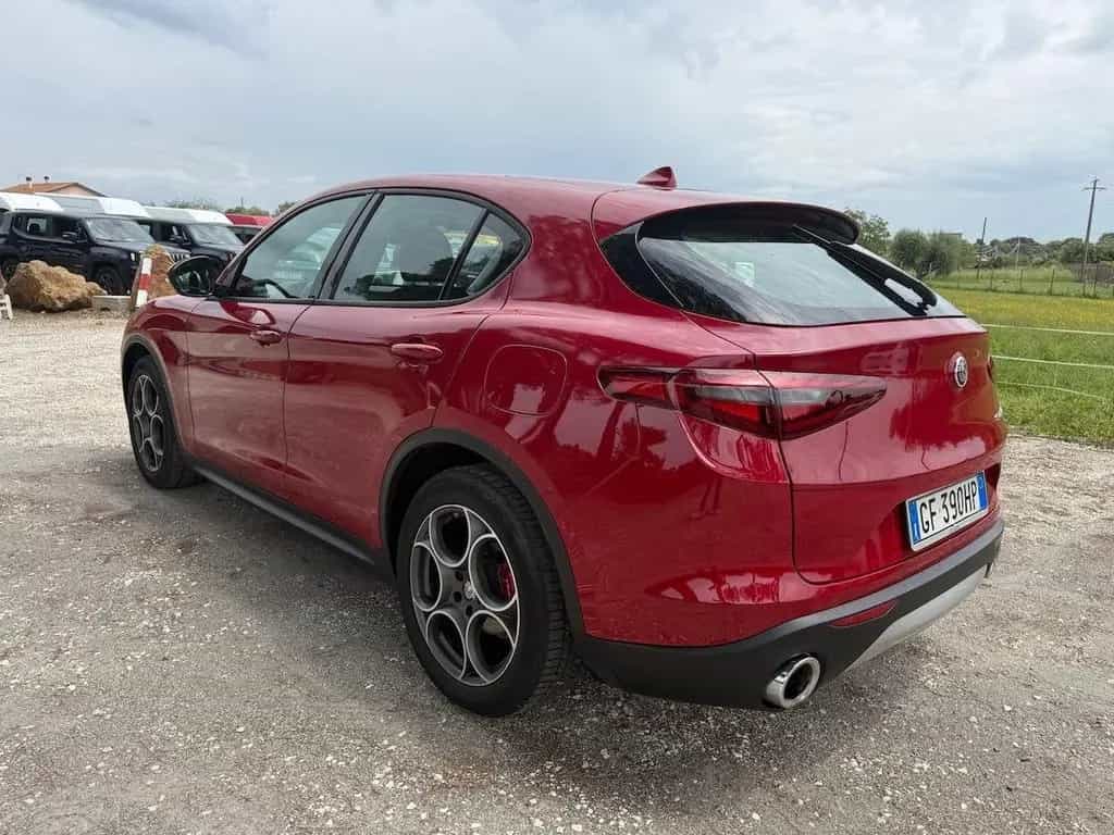 Alfa Romeo Stelvio 2.2 Turbodiesel 160 CV AT8 RW 04/2021-photo-6