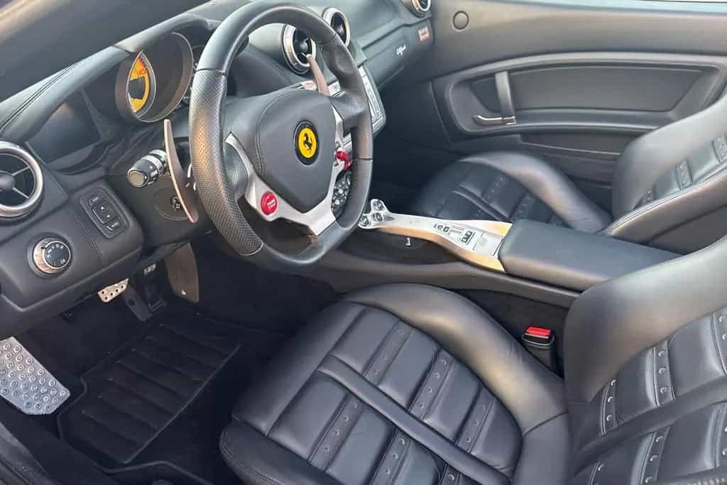 Ferrari California *Daytona*Embleme*Dt. Auto 10/2010-photo-13