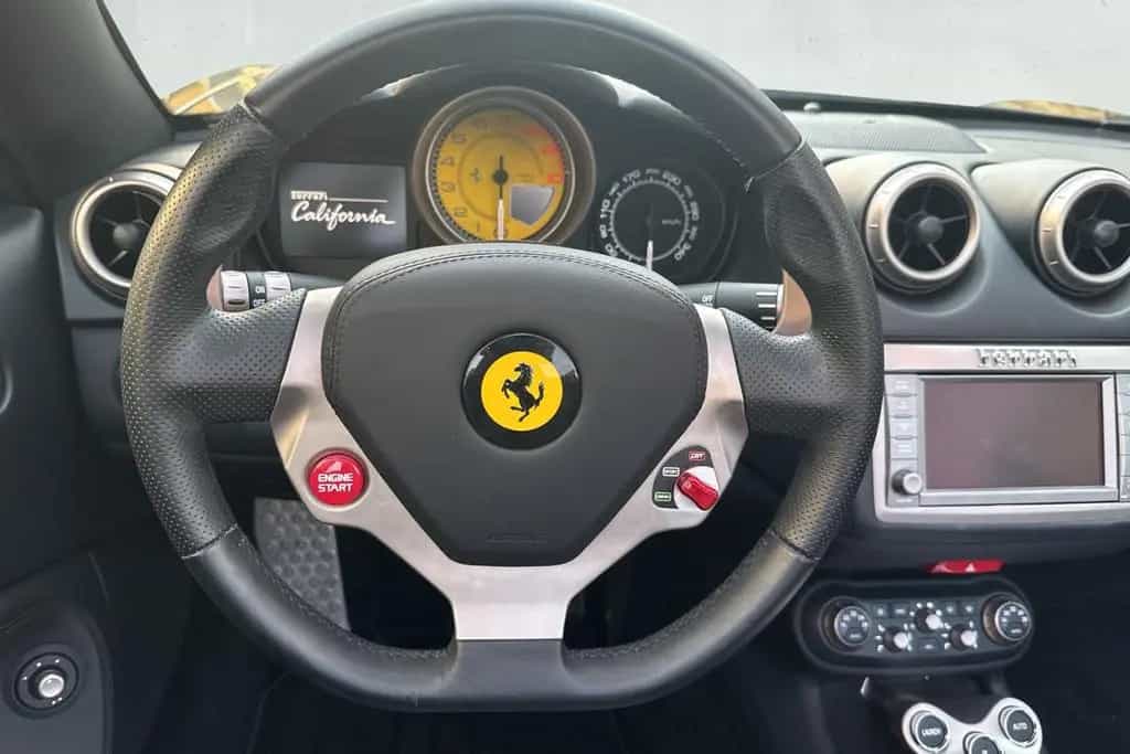 Ferrari California *Daytona*Embleme*Dt. Auto 10/2010-photo-16